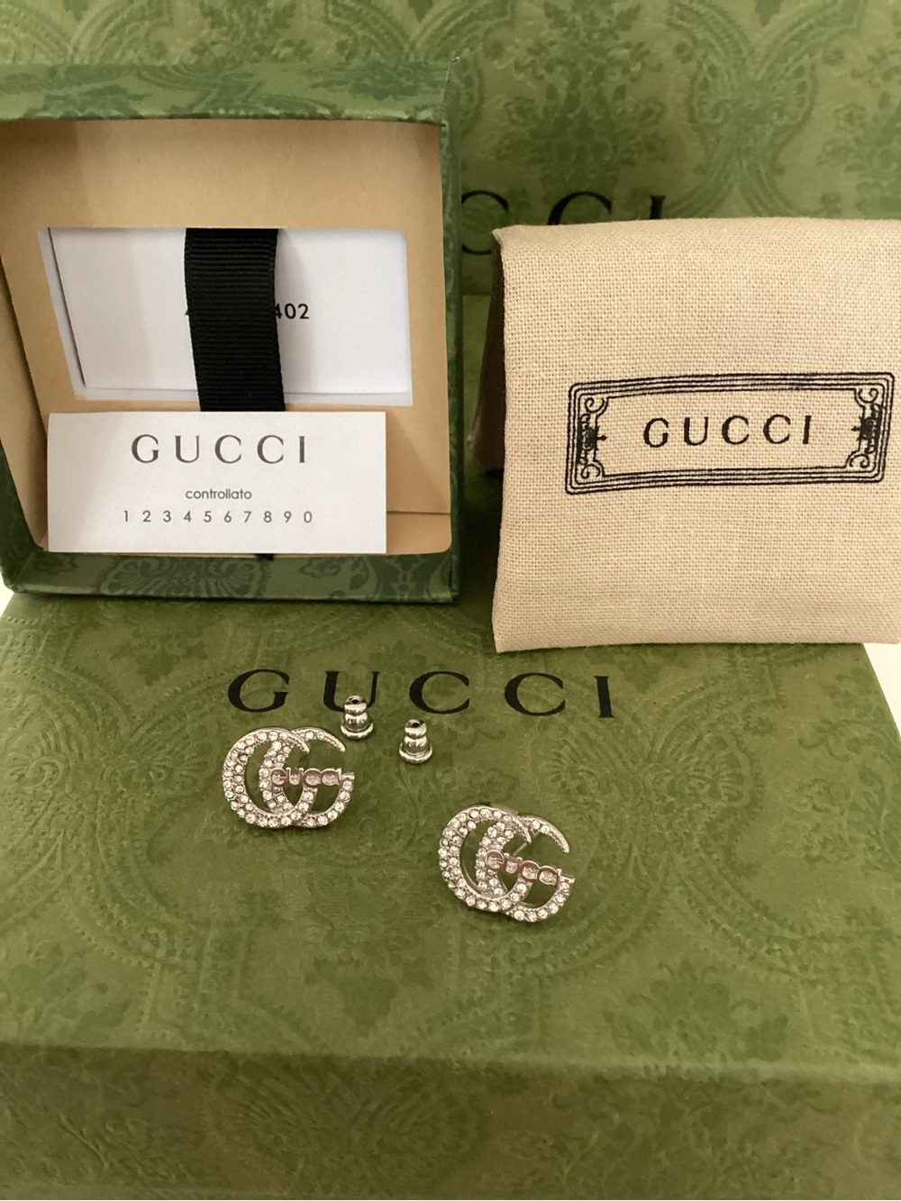 Gucci Silver Crystal Interlocking G Stud Earrings - Picture 2 of 3